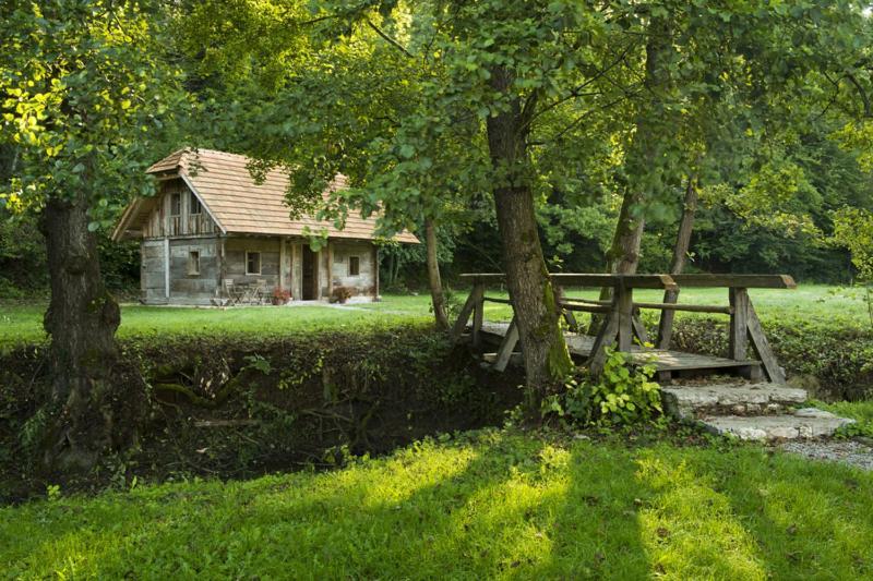 Domacija Seruga Countryside Hotel Novo Mesto Exterior foto